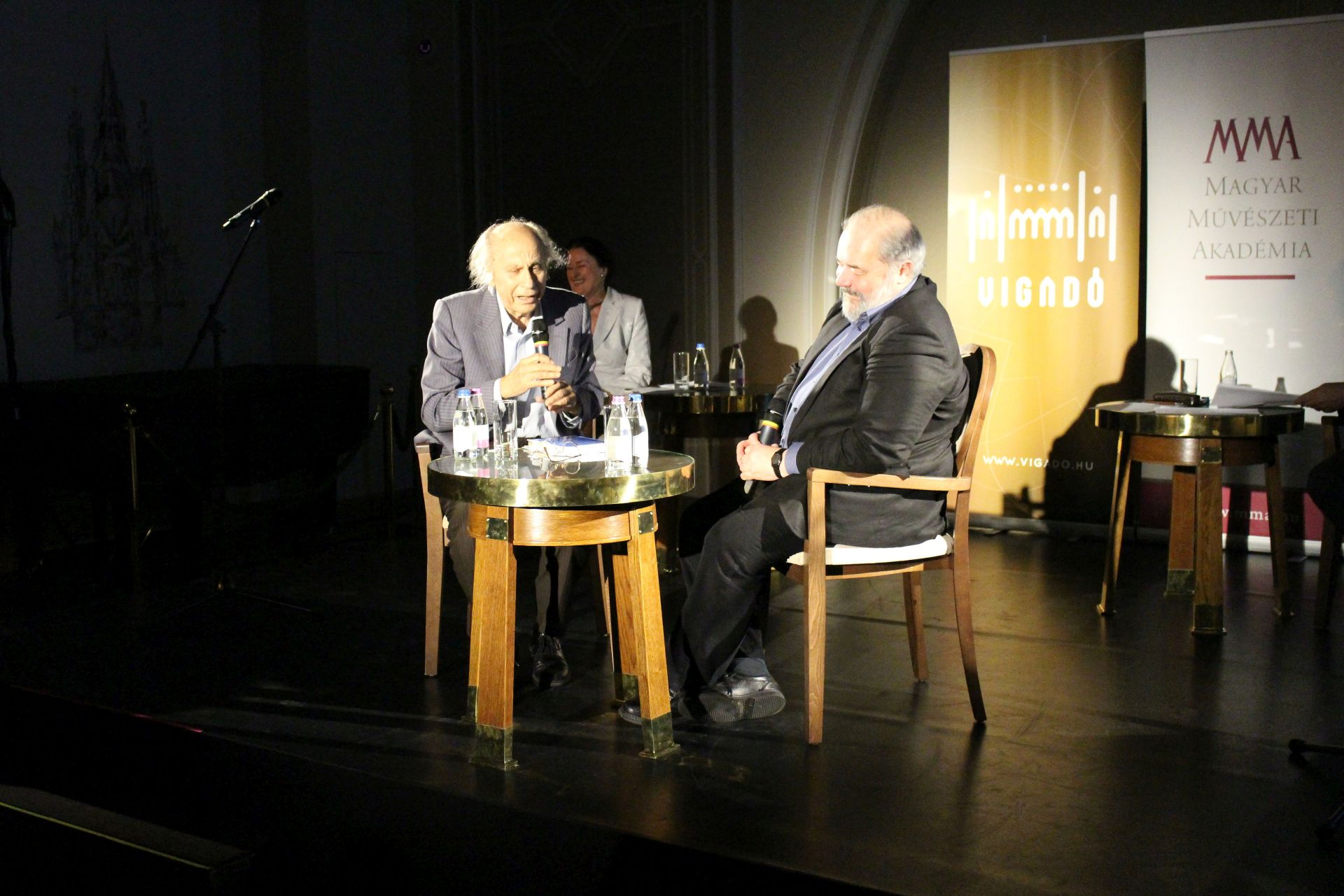 Albert Gábor és kismonográfiájának szerzője, Gáspár György