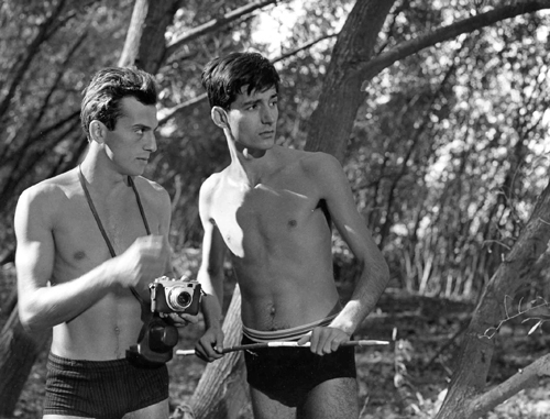 Gaál István: Sodrásban, 1963 Csikos Sándor Orbán Tiborral (filmkultura.hu) Gaál István: Sodrásban, 1963 Csikos Sándor Orbán Tiborral (filmkultura.hu)